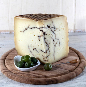 Pecorino Al Tartufo 200gr - ItalianMart