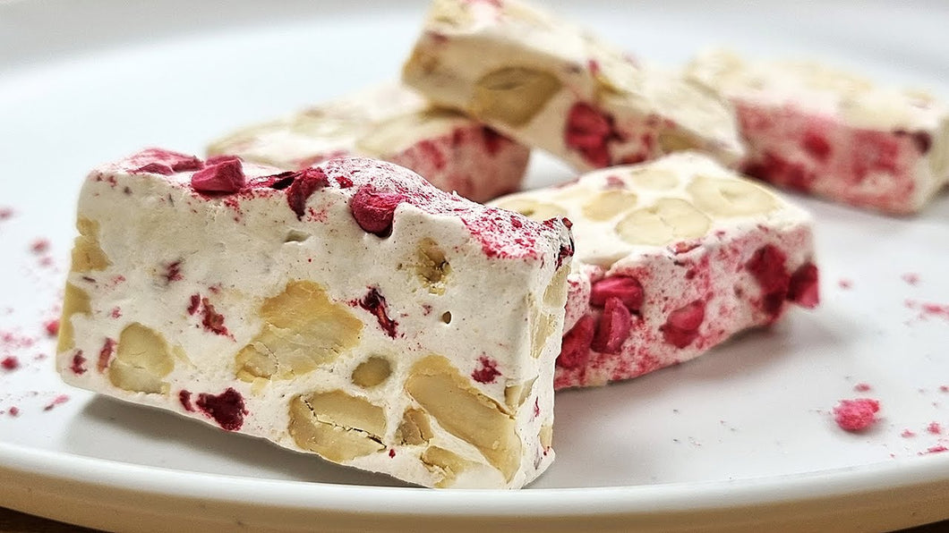 Strawberry Soft Nougat  Allessia 110g